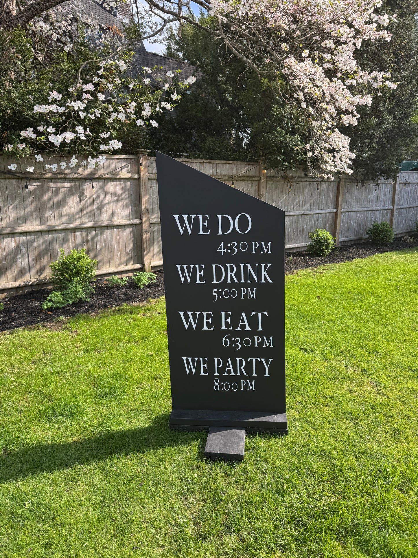 Black Stanchion Sign
